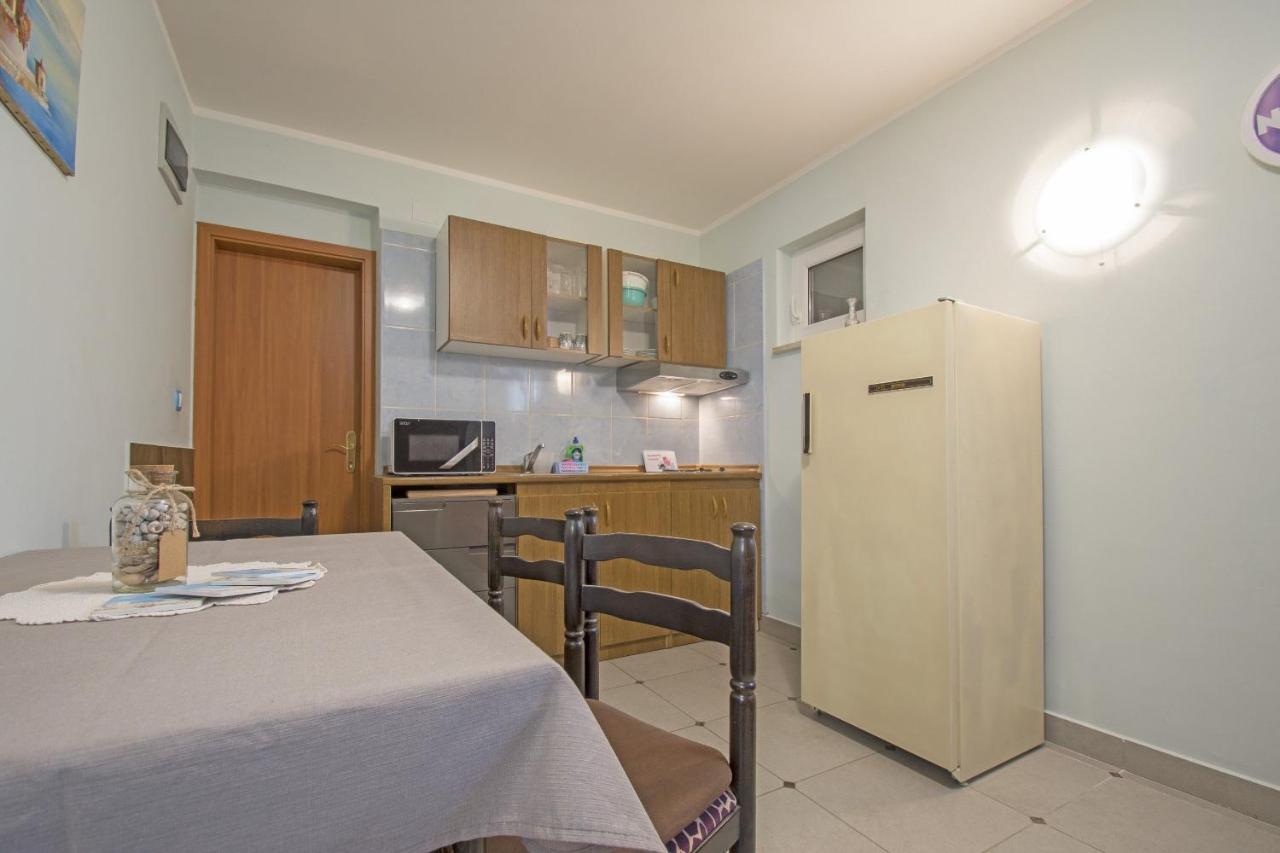 Apartments Oaza Dramalj Exterior photo